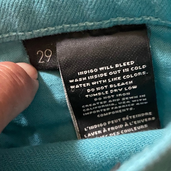 J Brand “Selena” Real Life Rigid Jeans NWT - Picture 9 of 10